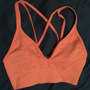 Lulelemon Peach Sports Bra